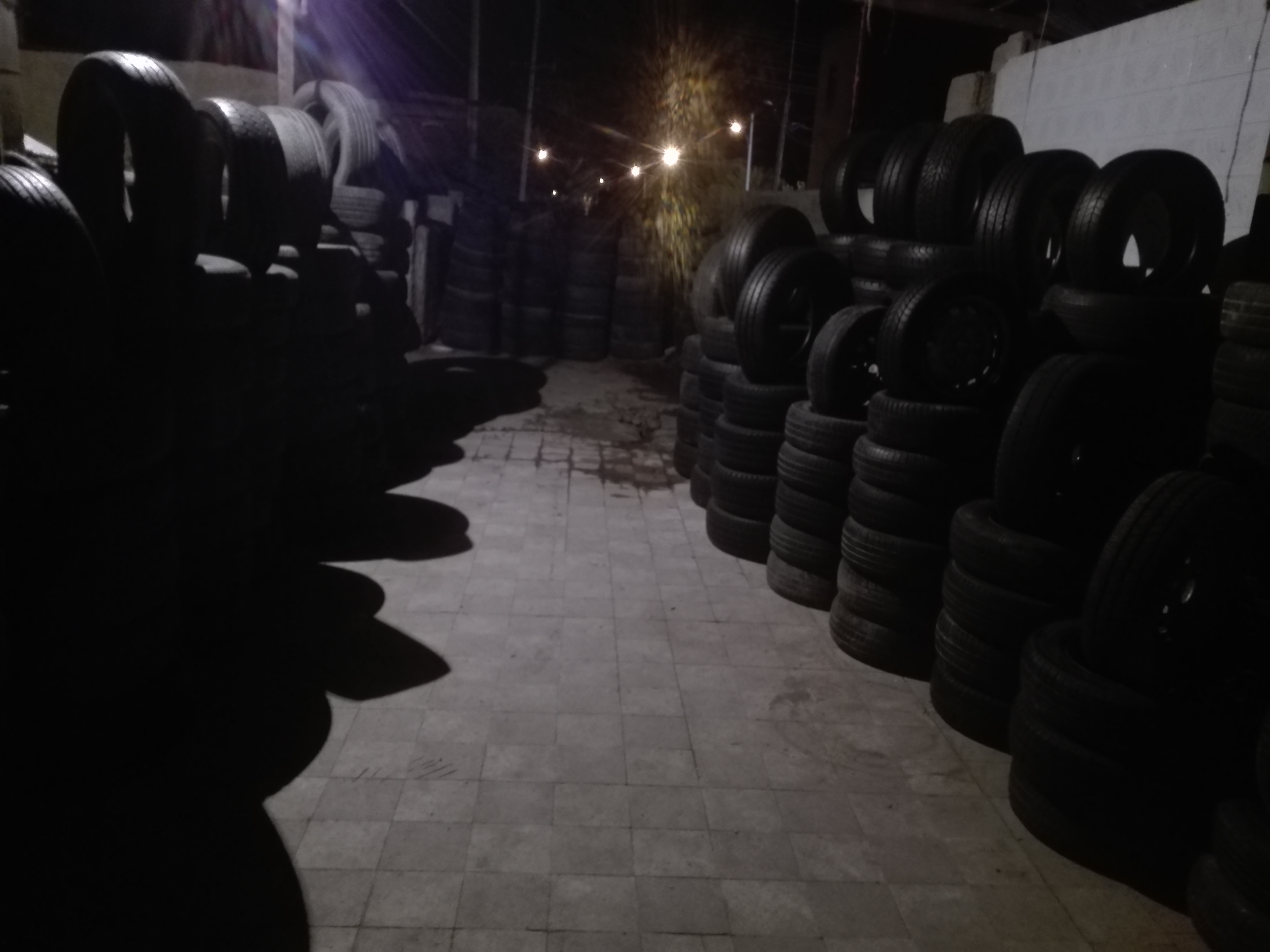 لاستیک دست دوم علی