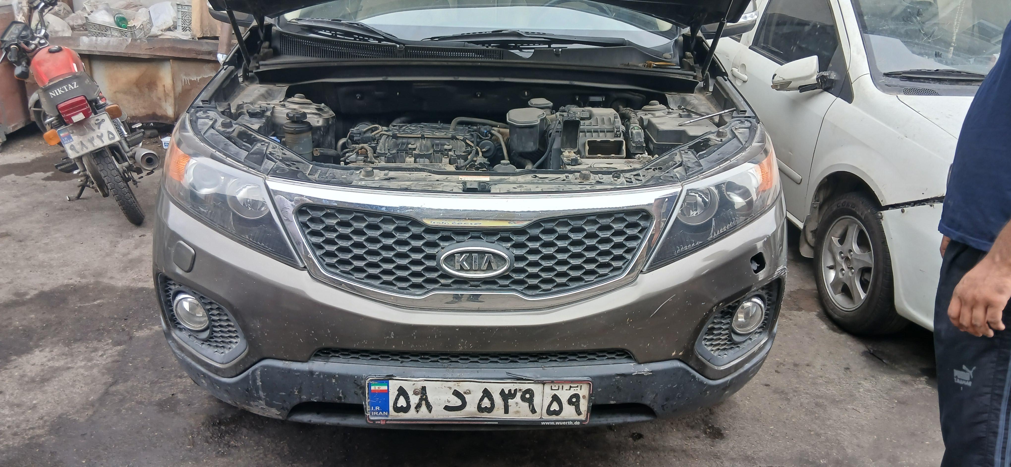 تعمیرگاه ابراهیم احمدی