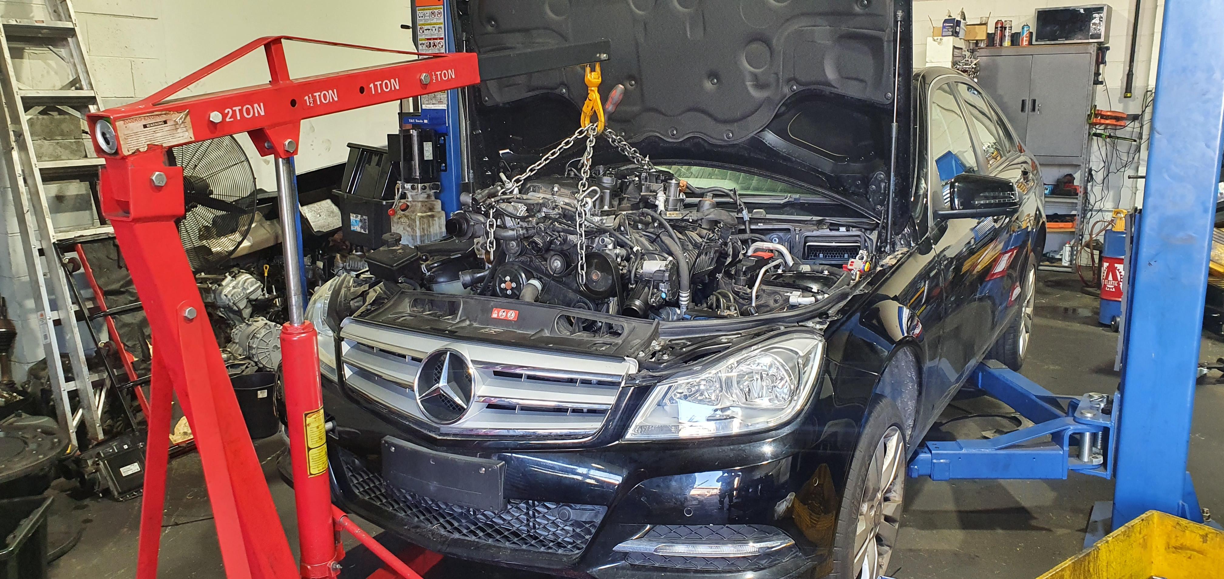 تعمیرگاه تخصصی زویدات pro tech auto repairs