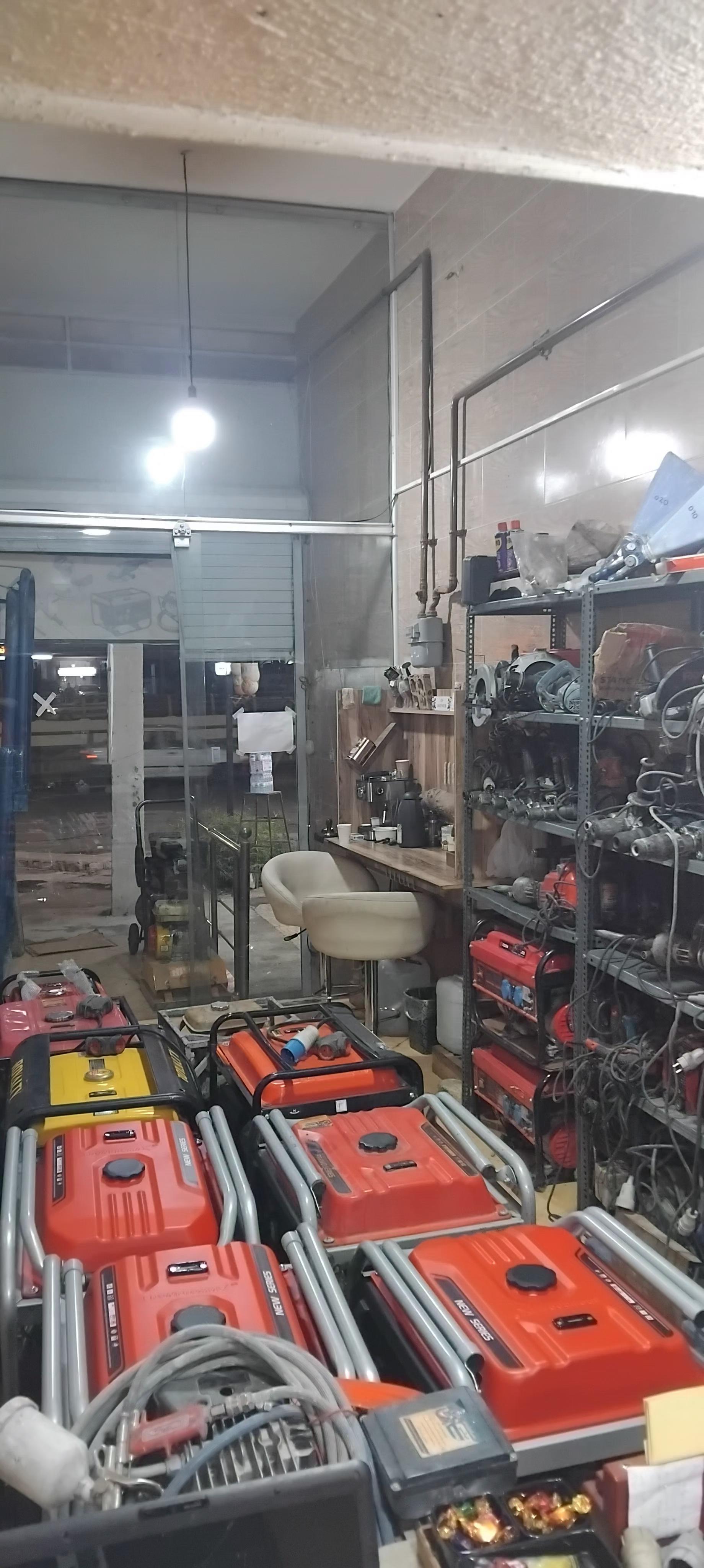تعمیرگاه و کرایه ابزار حیاتی