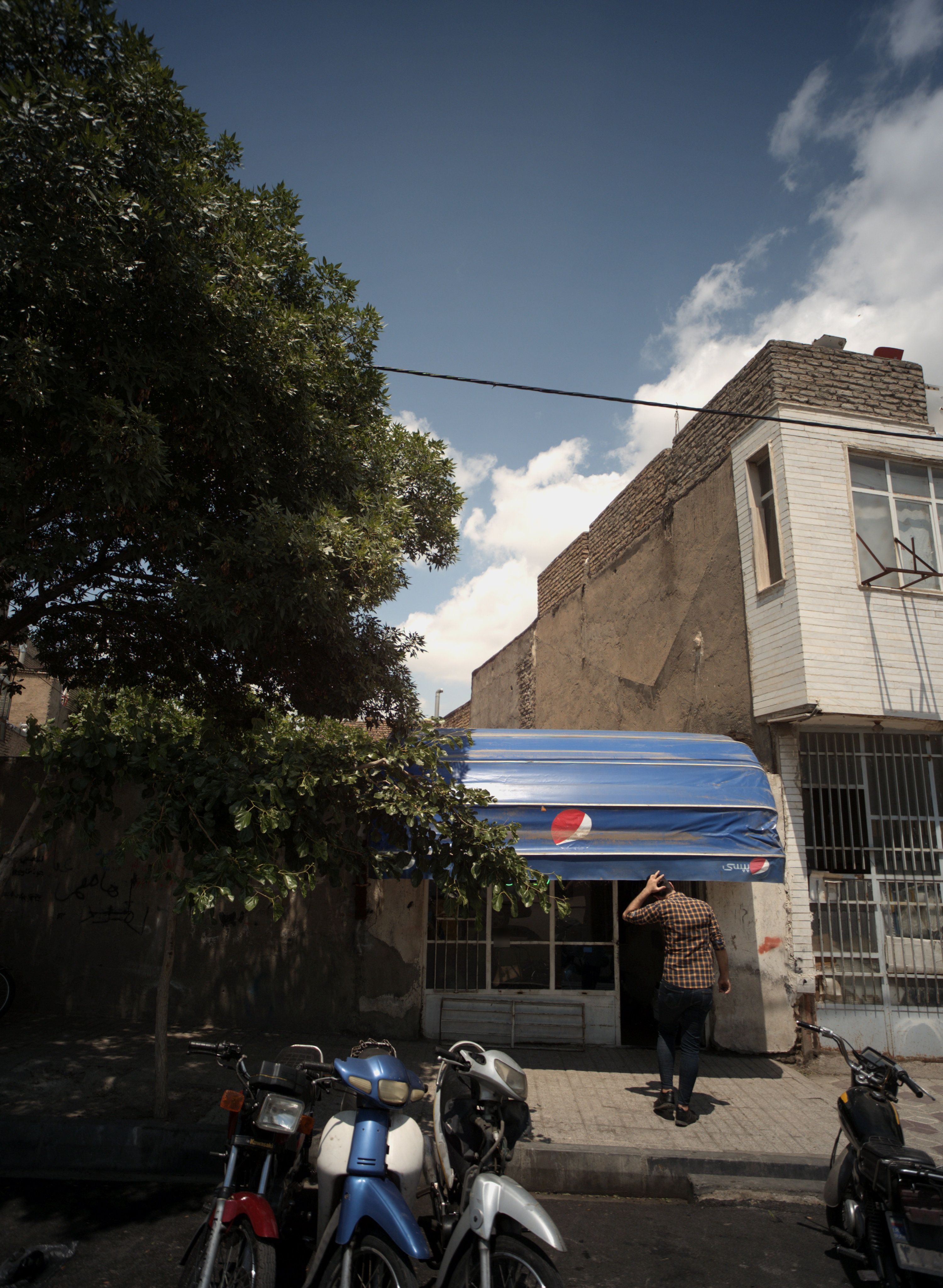 تعمیرگاه موتورسیکلت