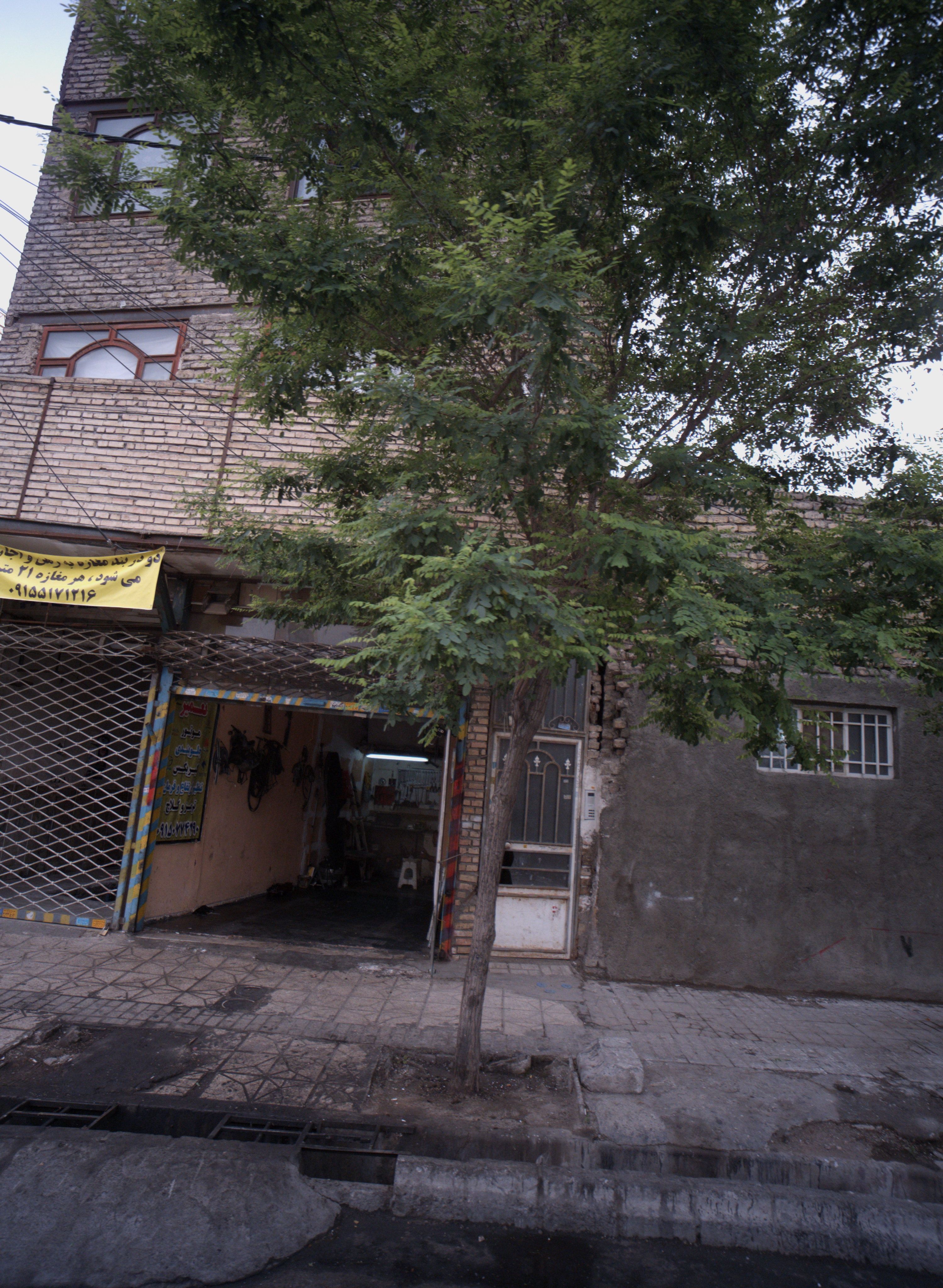 تعمیرگاه خودرو