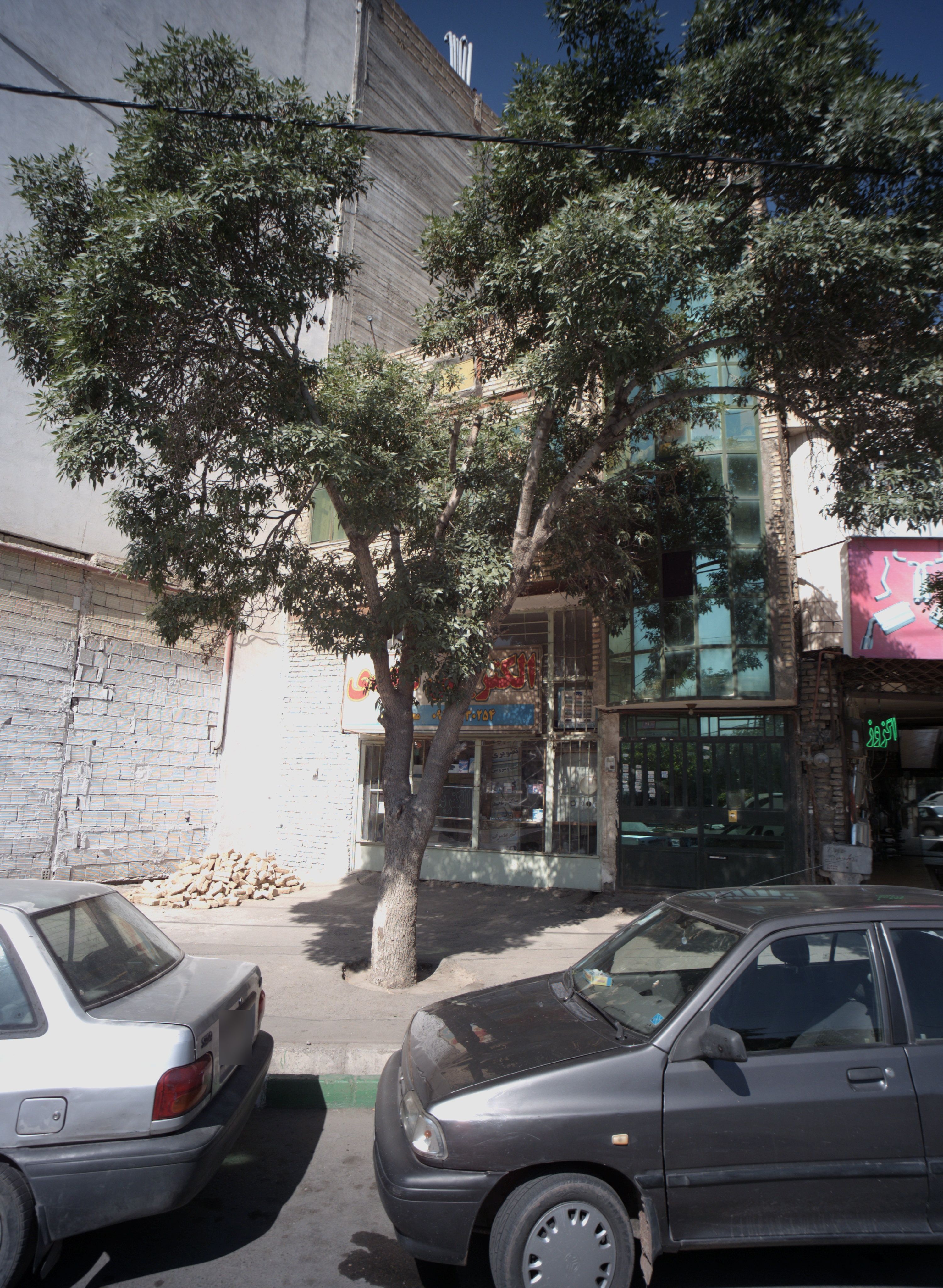 تعمیرگاه خودرو