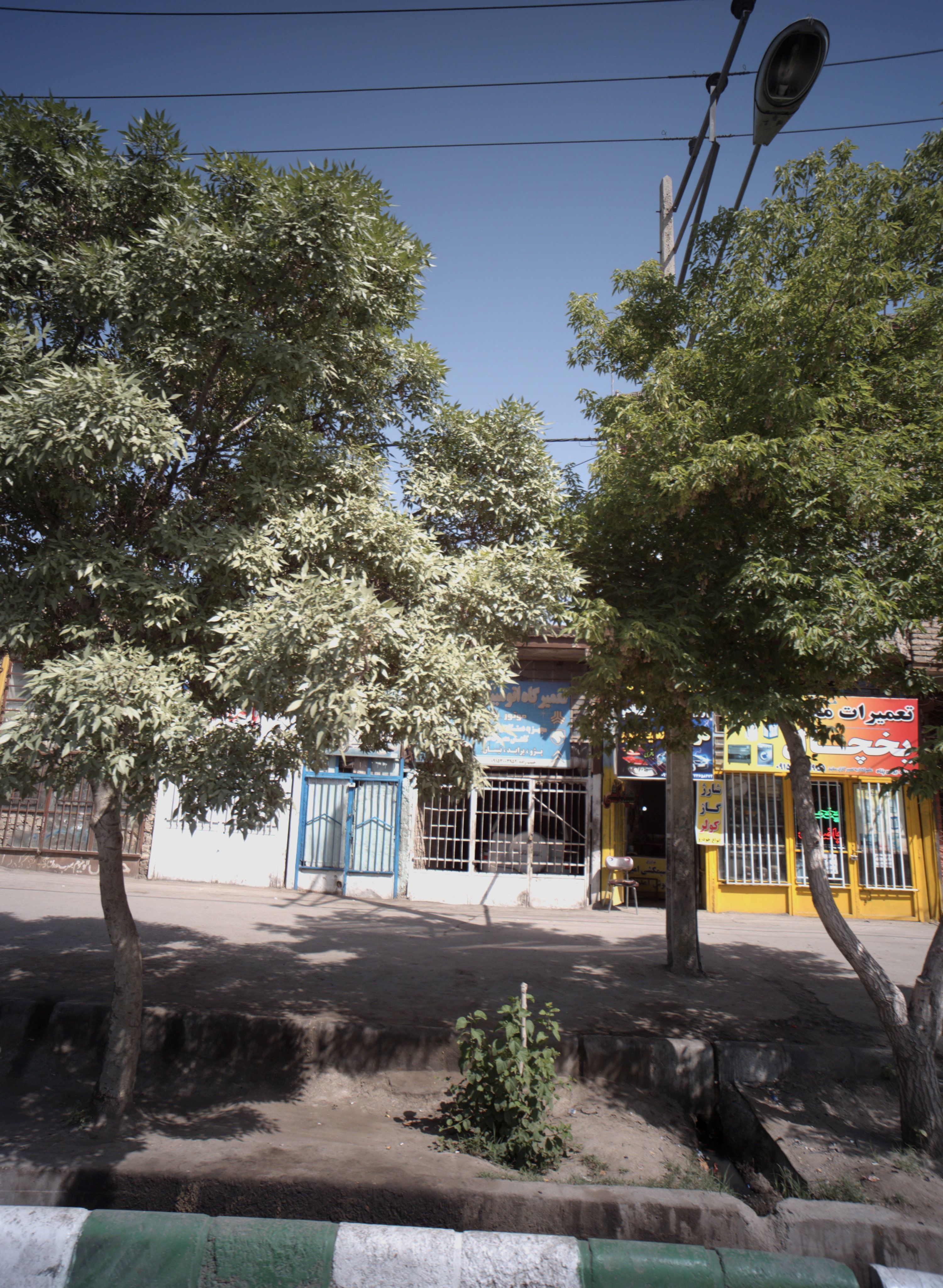 تعمیرگاه اتومبیل حبیب زاده