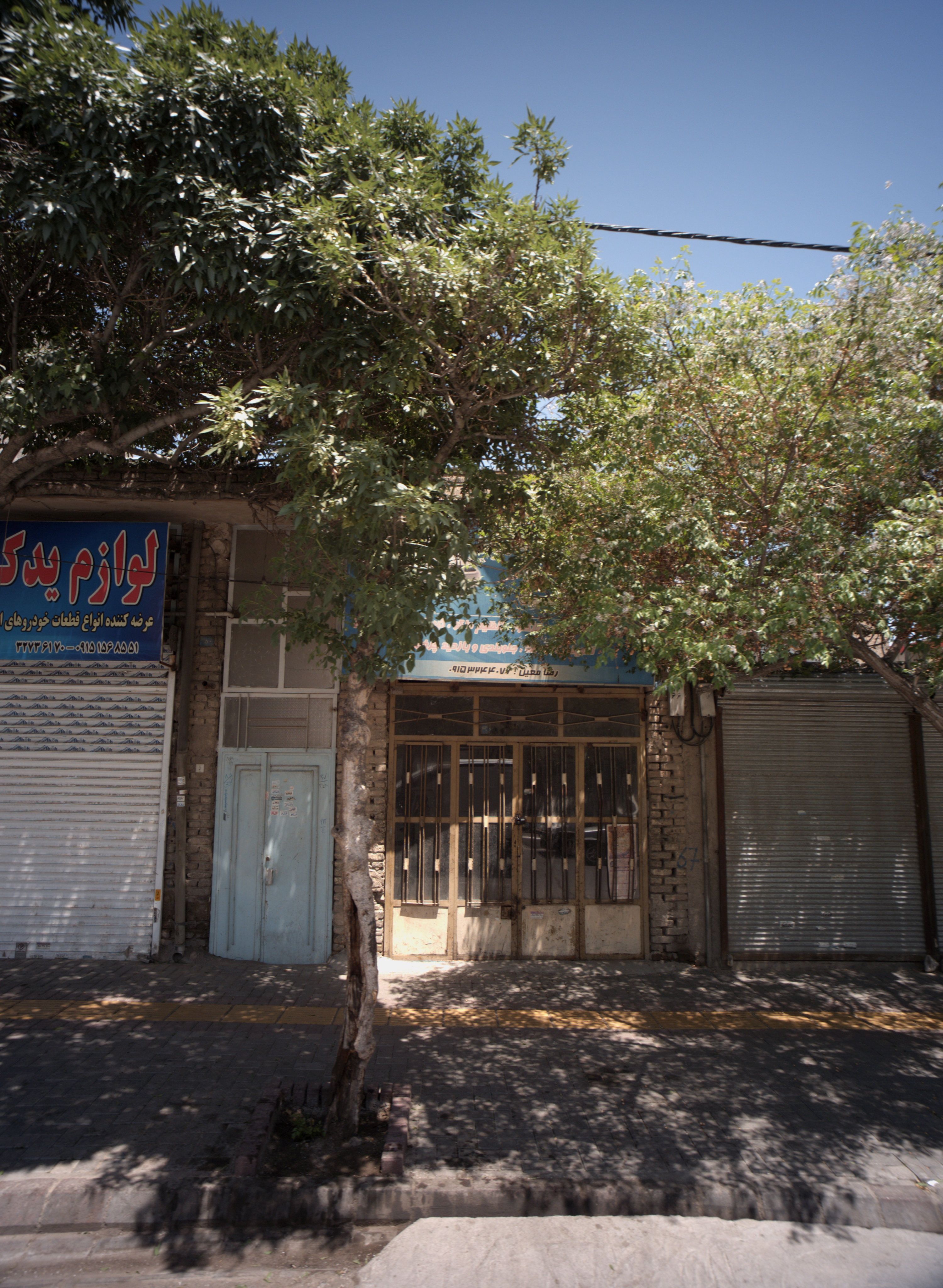 تعمیرگاه اتومبیل
