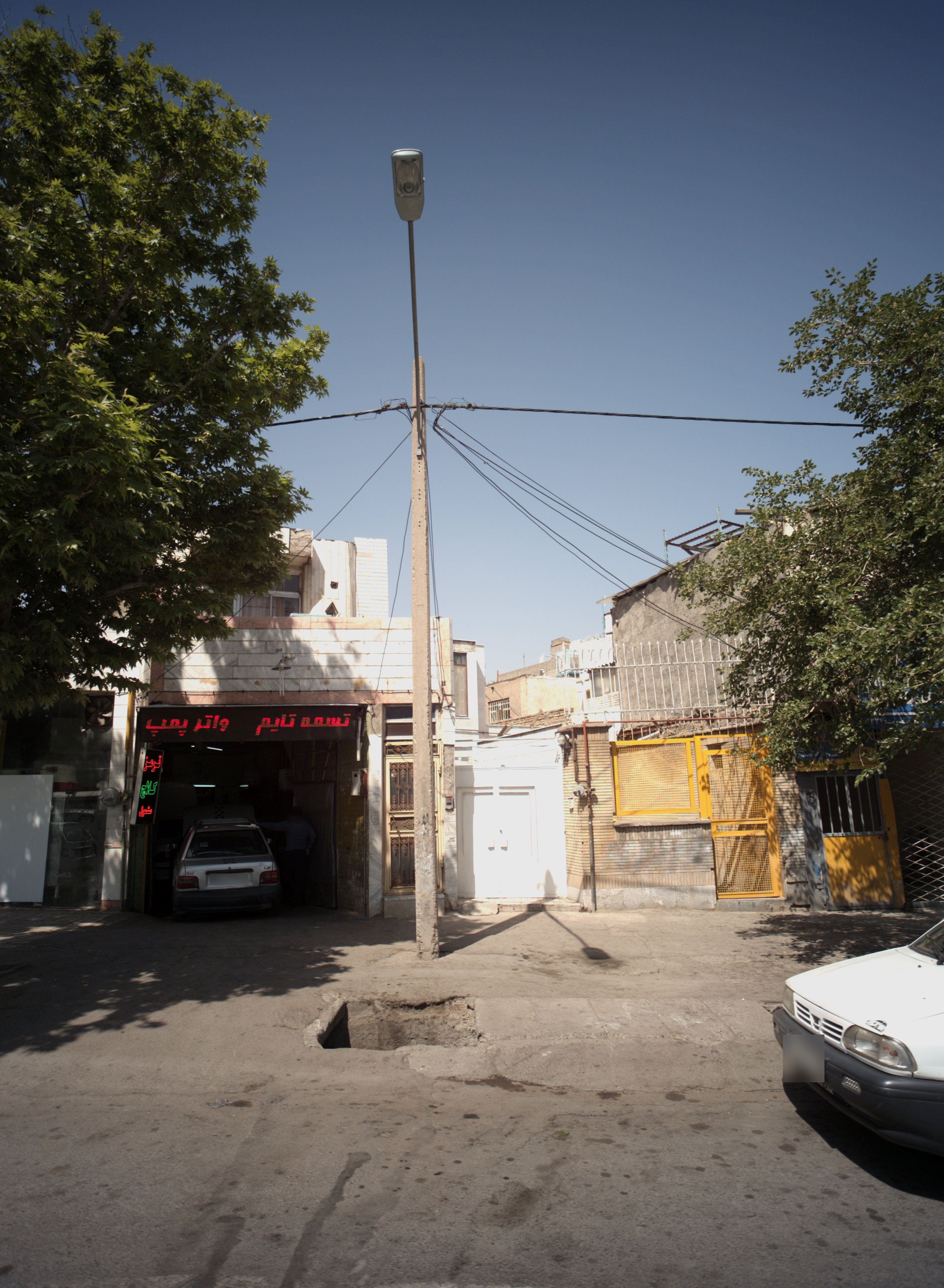 تعمیرگاه اتومبیل