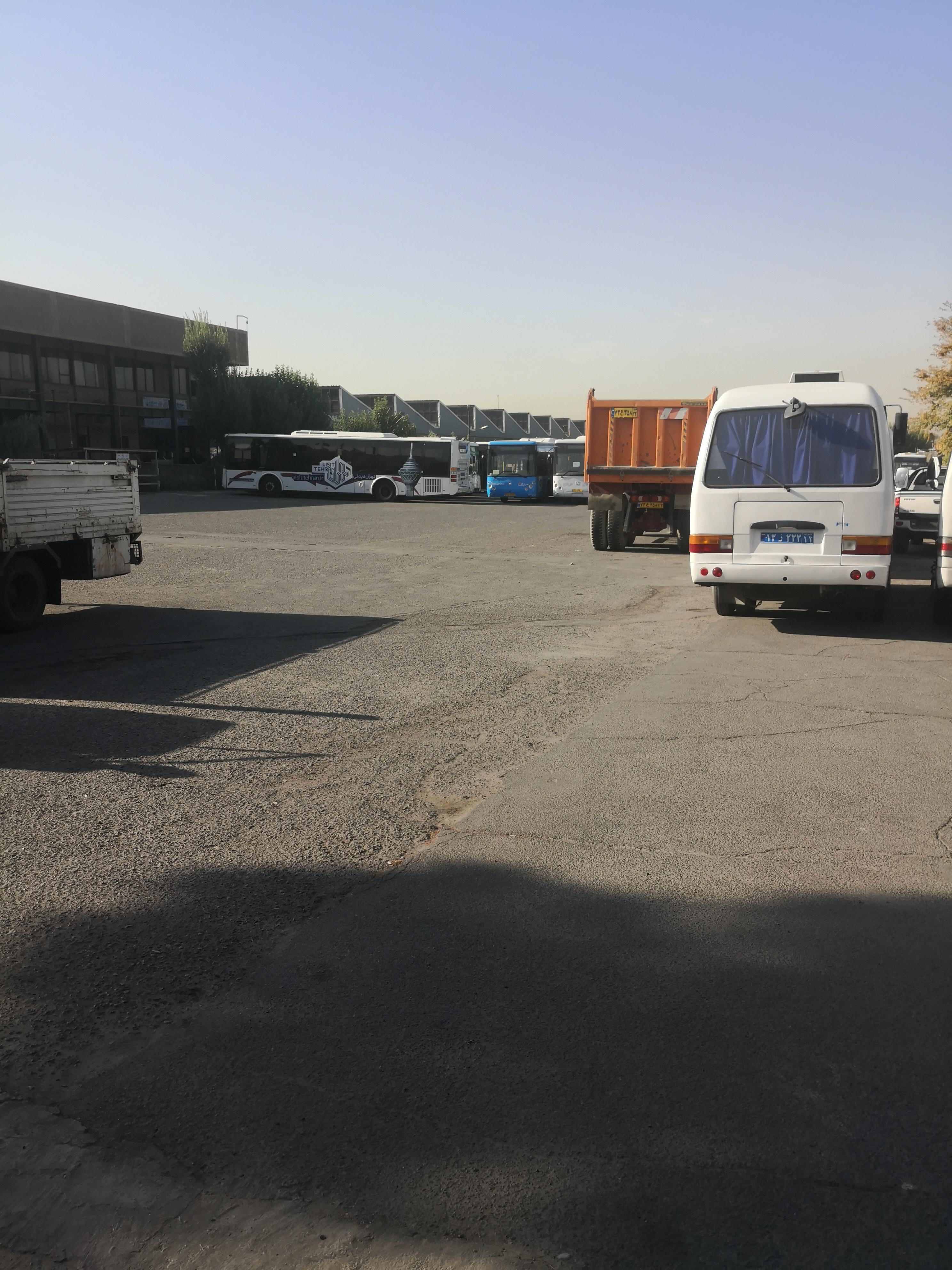 تعمیرگاه شرکت گواه ایران خودرو نخ زرین