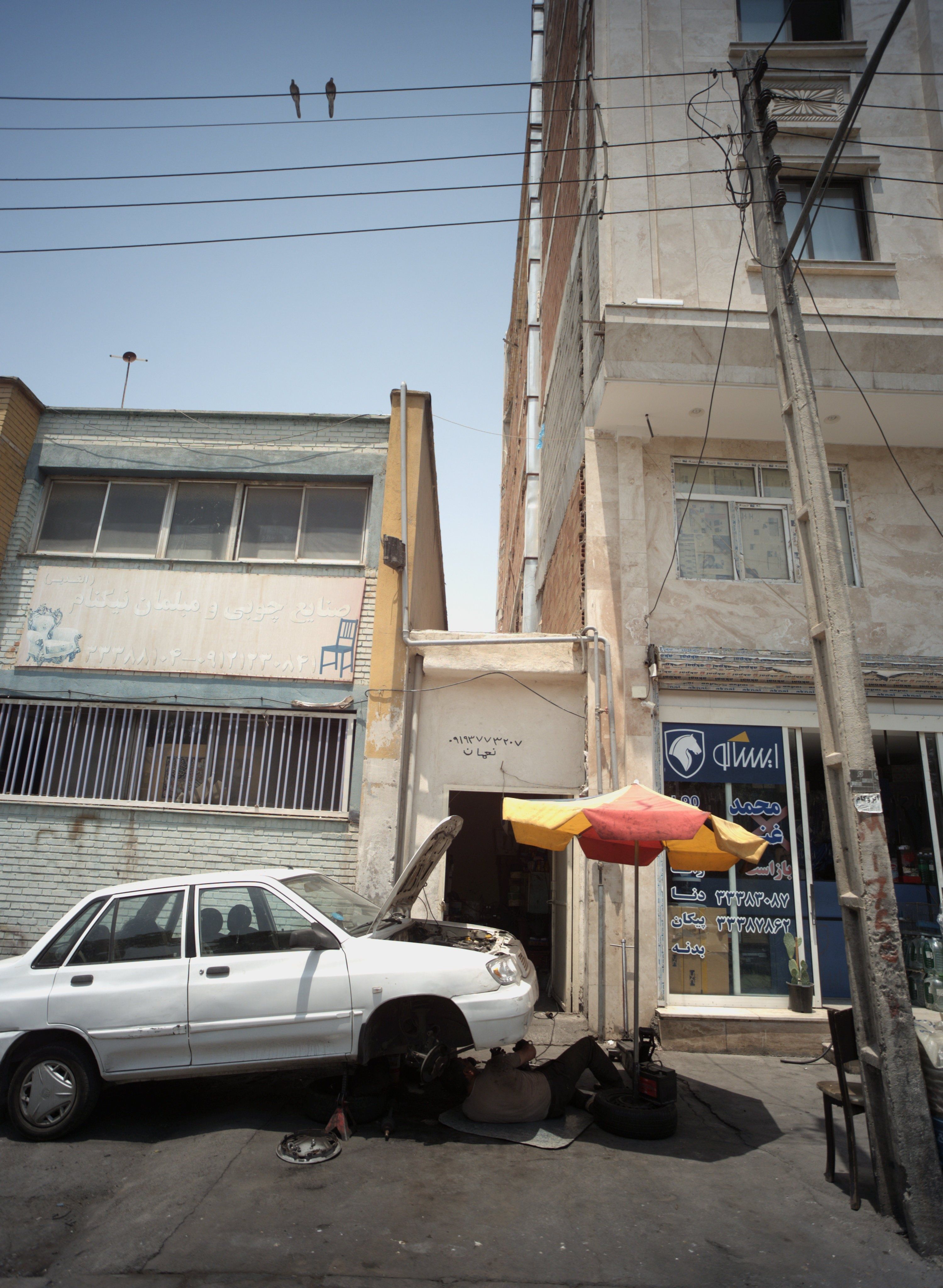 تعمیرگاه اتومبیل نعمان