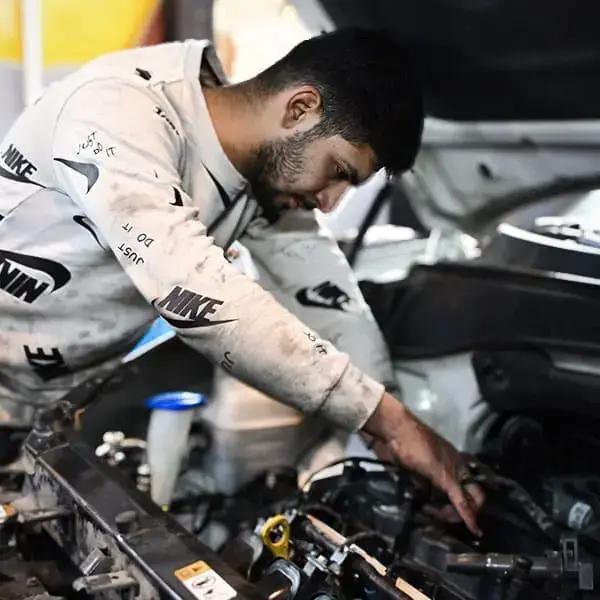 تعمیرگاه مکانیکی کارتویا