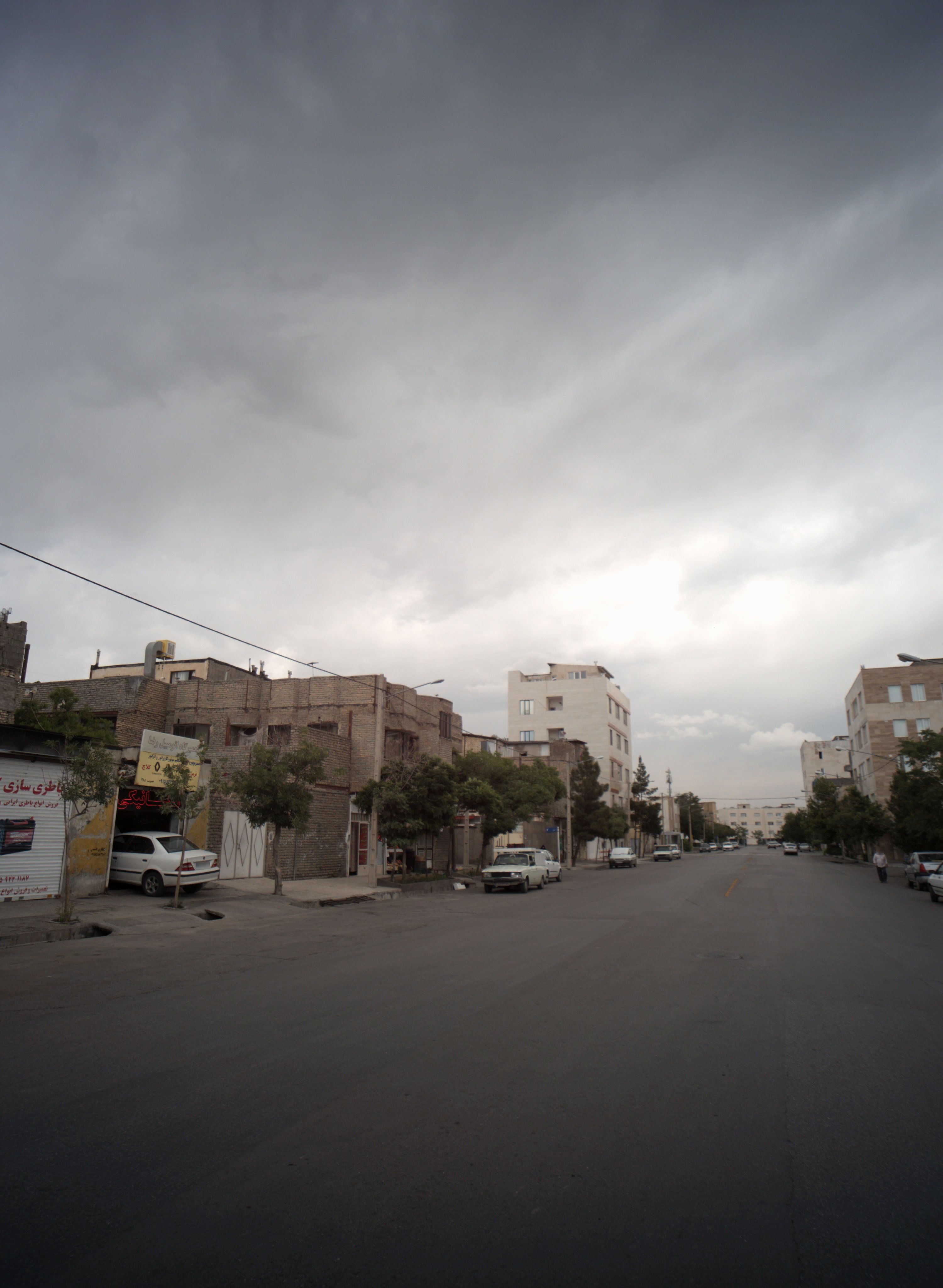 تعمیرگاه اتومبیل رضا