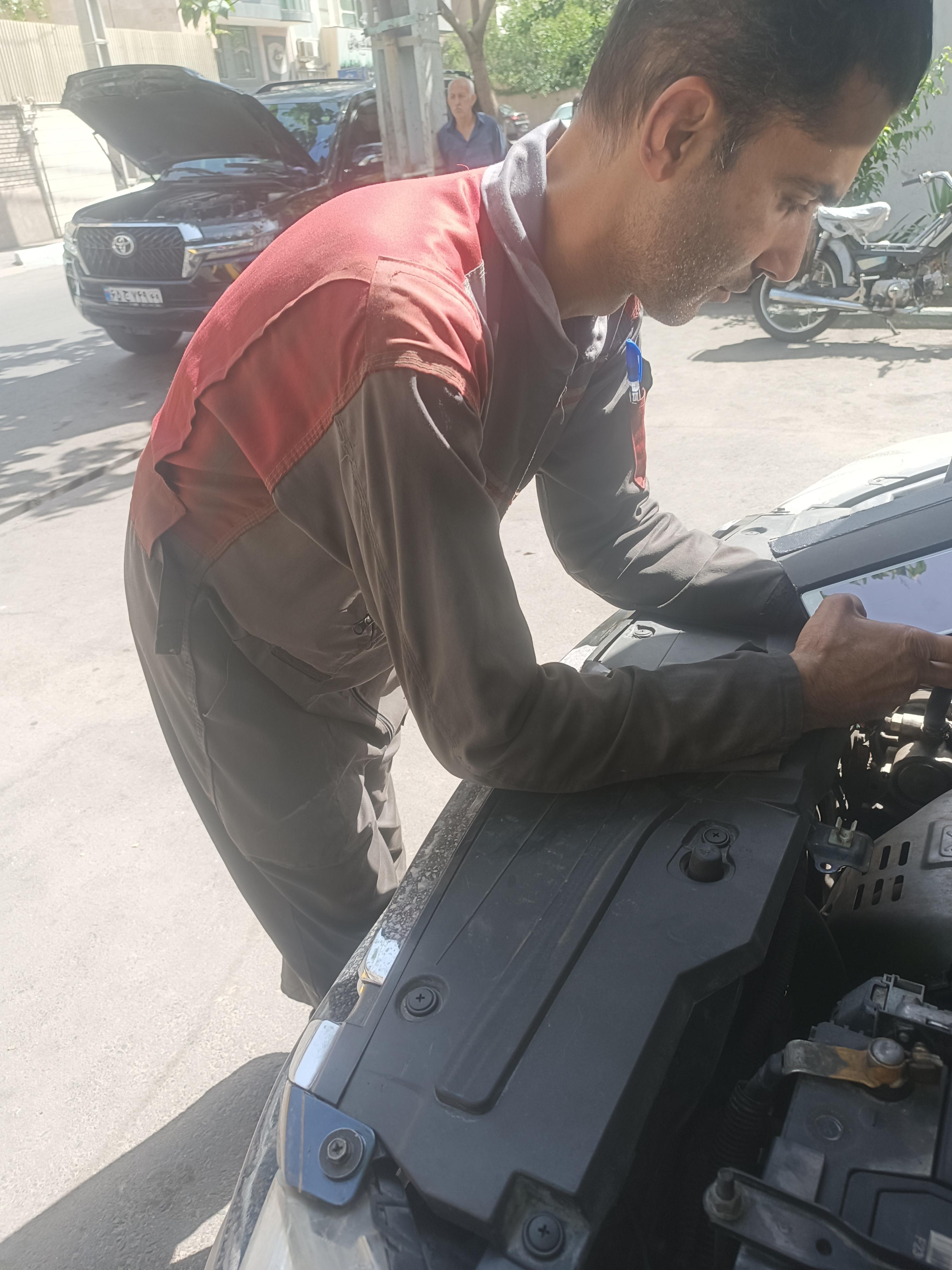 تعمیرگاه امید ۱۱۰